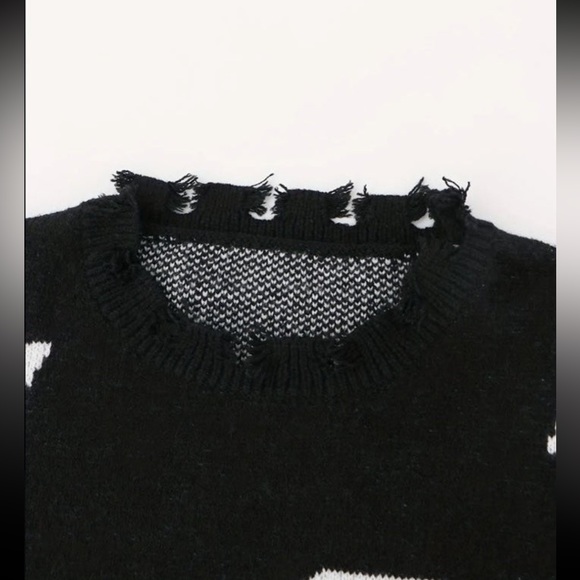 Black distressed lightning bolt sweater - Picture 4 of 6